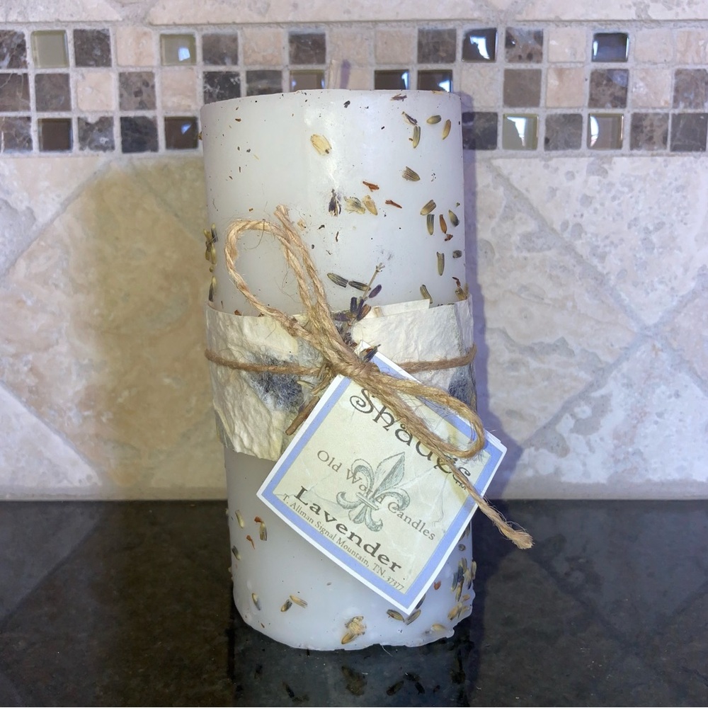 Lavendar Old World Candle
